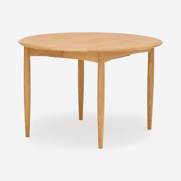 H.W.F Round Extendable Dining Table | Oak