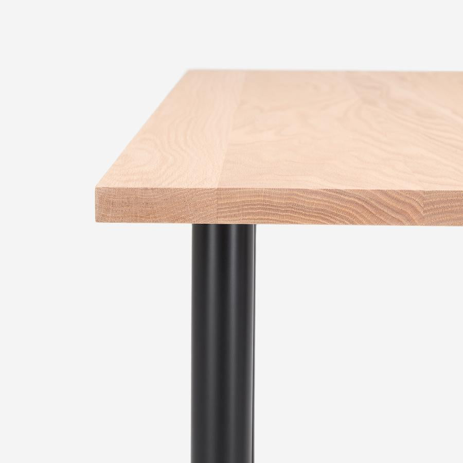 SOUP Square Dining Table with Black Steel Leg | Oak– Actus häuse